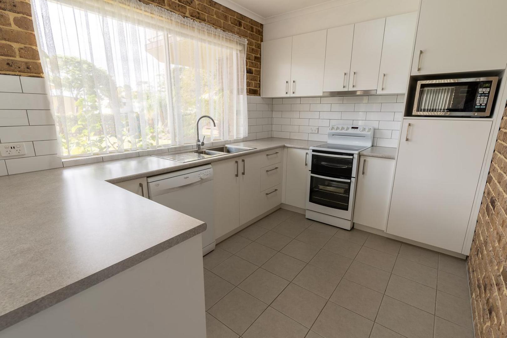 Beachfront Apartments Merimbula Ngoại thất bức ảnh