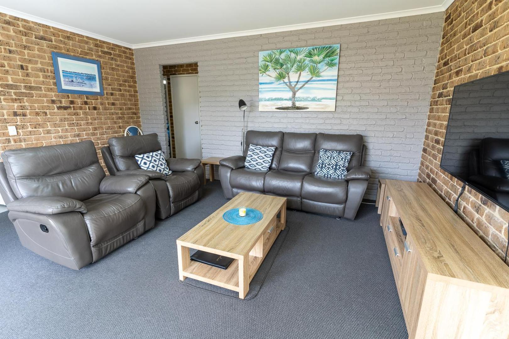 Beachfront Apartments Merimbula Ngoại thất bức ảnh