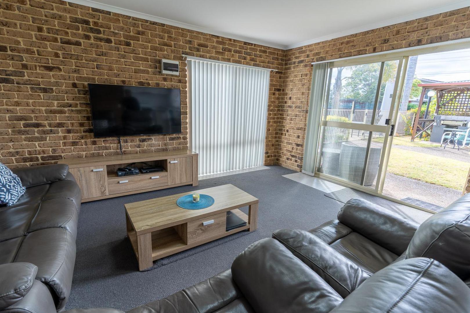 Beachfront Apartments Merimbula Ngoại thất bức ảnh